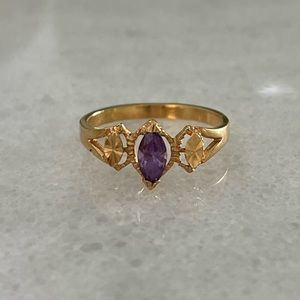 18K Yellow Gold Amethyst Ring